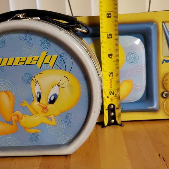 Set of 2 Tweety Bird Tin Lunchbox - Picture 6 of 8